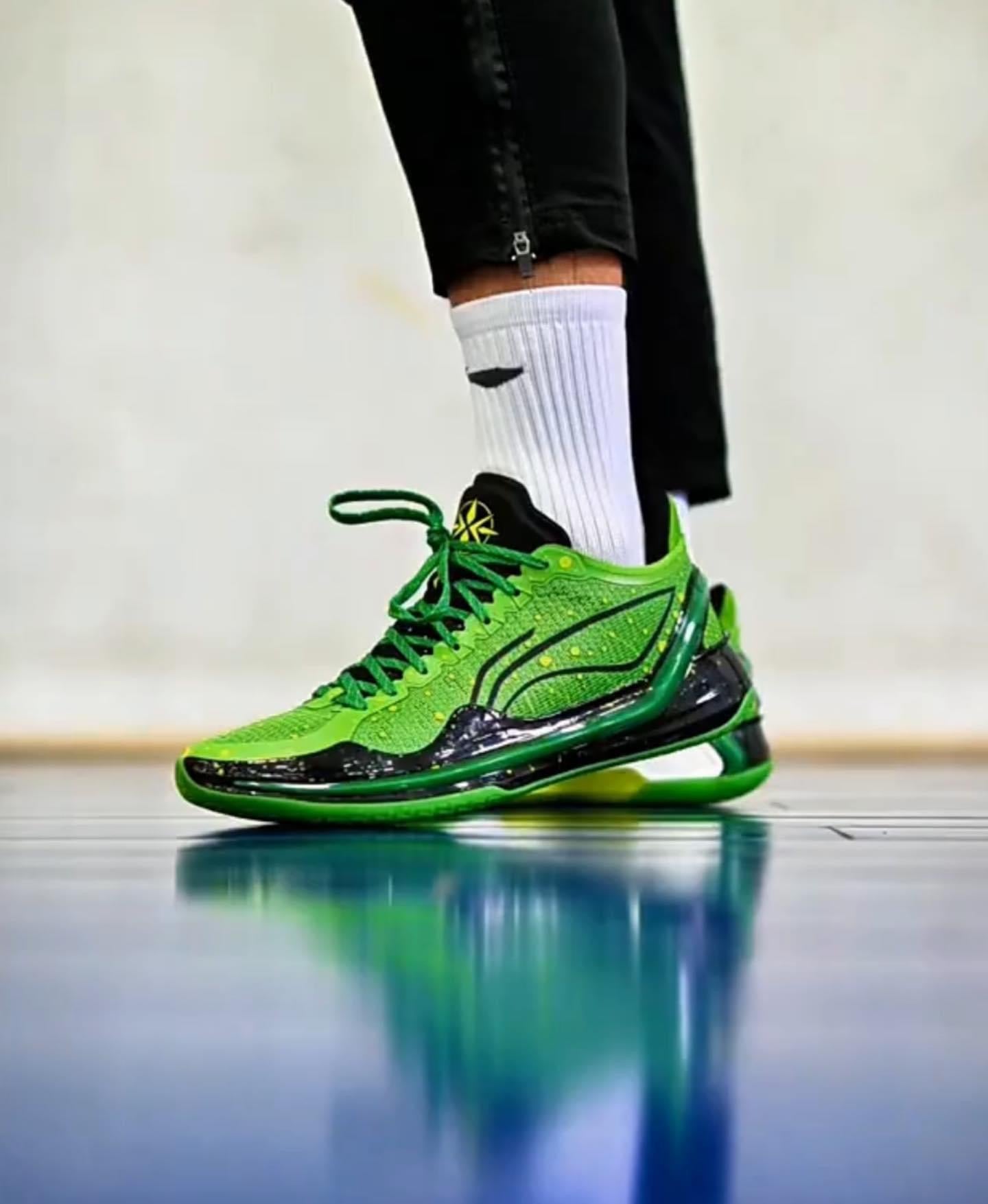 Li-Ning Liren 4 V2 Low - Firefly